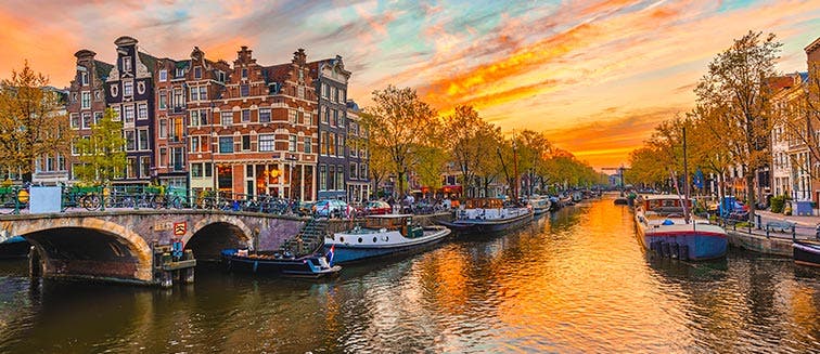 What to see in Holland Amsterdam